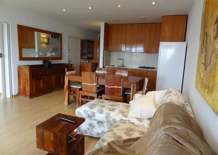 Ground Floor Sea View Διαμέρισμα Σίτζες
