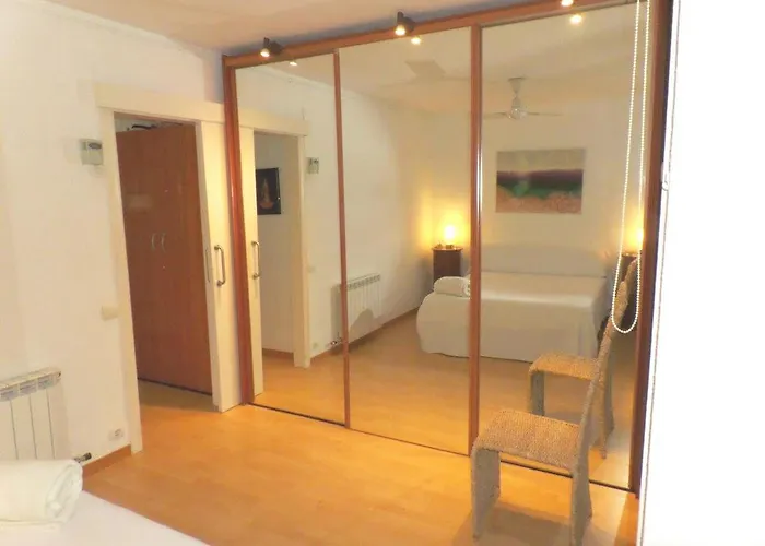 Ground Floor Sea View Διαμέρισμα Σίτζες